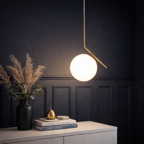 Delos – Lampada a sospensione con diffusore in vetro opaco